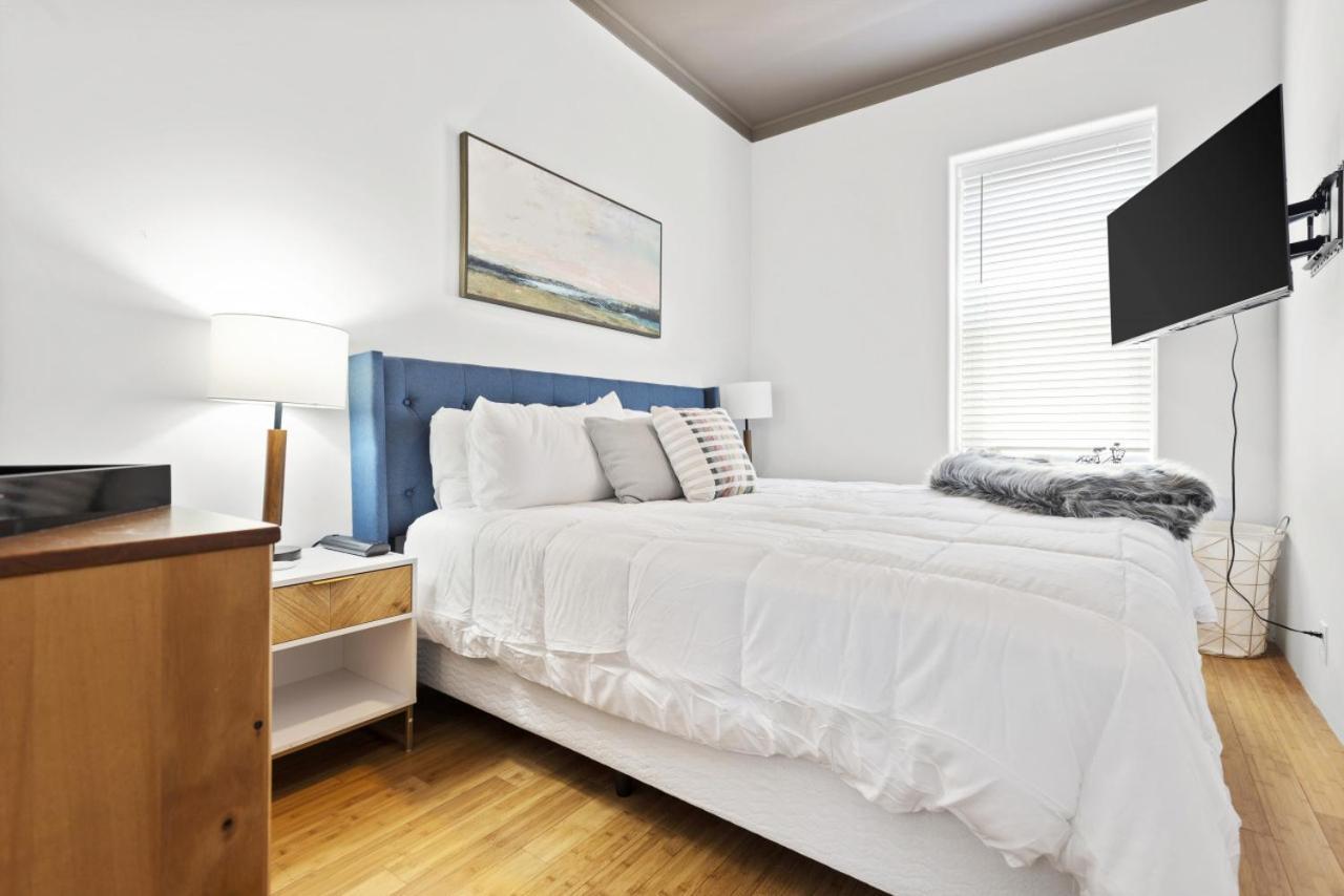115 N Main Huge 2 Bedroom Unit On Main Street Saint Charles Экстерьер фото